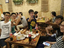 汪场镇烧烤加盟,学烧烤技术,开烧烤店多少钱疯狂烤翅加盟